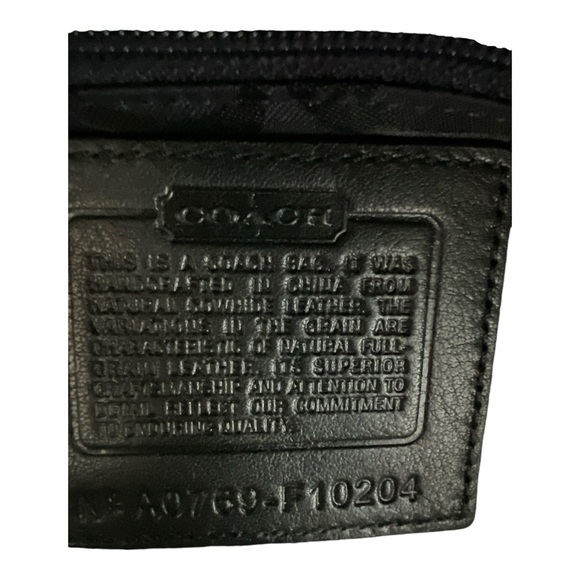 Coach 10204 Black Leather Shoulder Bag Interior Exterior Pockets - Picture 6 of 7